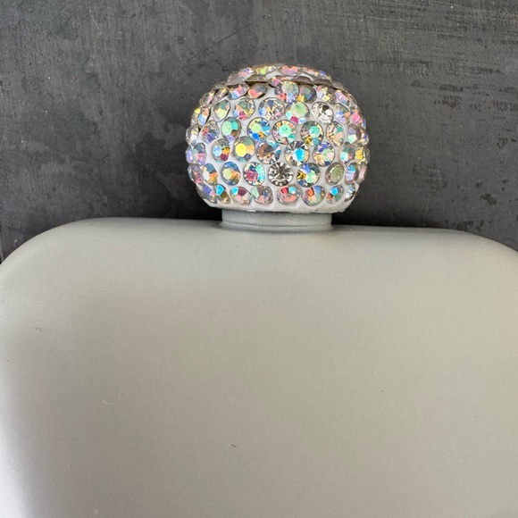 Nanette Lepore white Crossbody Bag with Gold Accents and flask - Picture 4 of 7